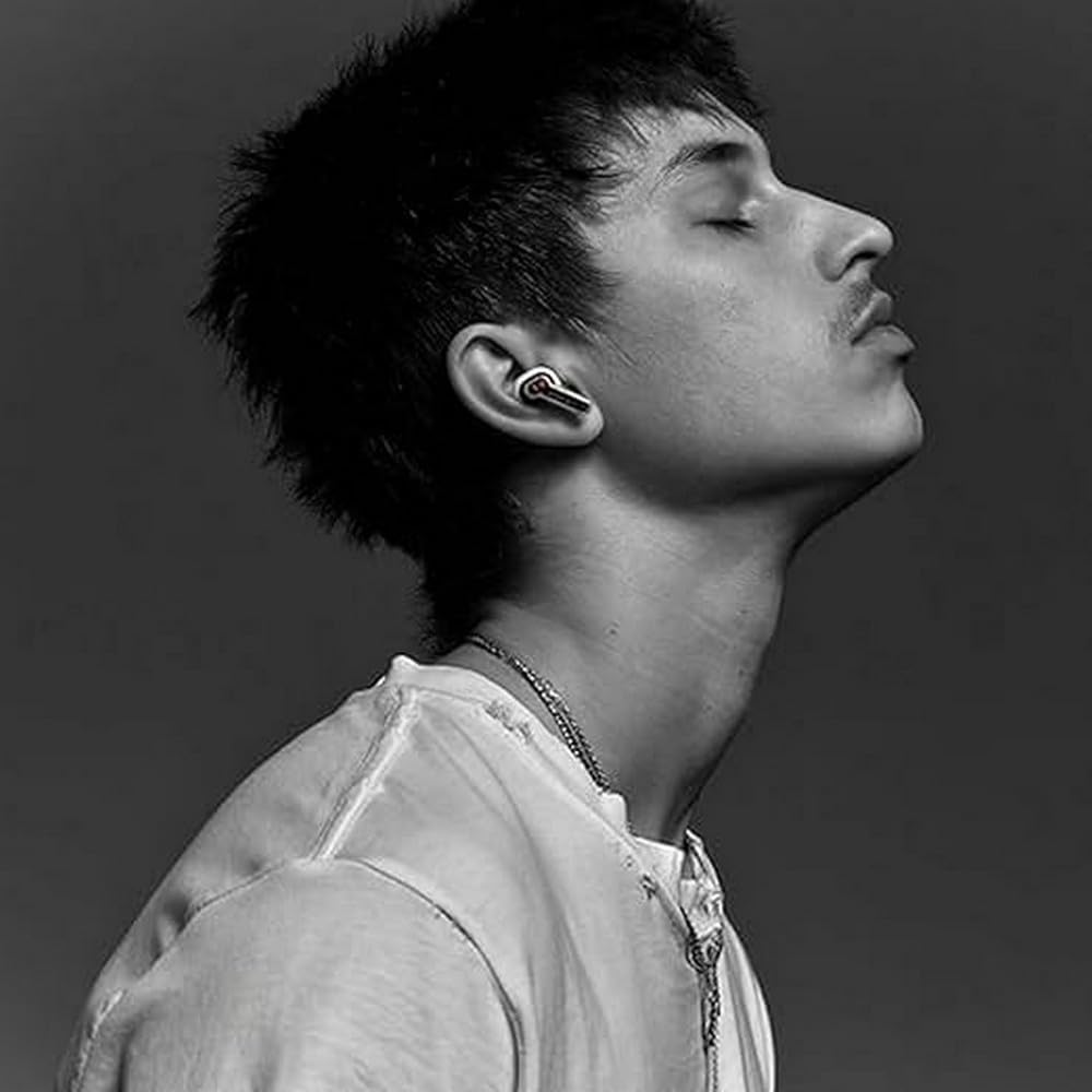 Nothing Ear (2) Wireless Earbuds Active Noise Cancellation to 40 db, Bluetooth 5.3 in Ear Headphones with Wireless Charging,36H Playtime IP54 Waterproof Earphones for iPhone & Android, Black - Unboxed